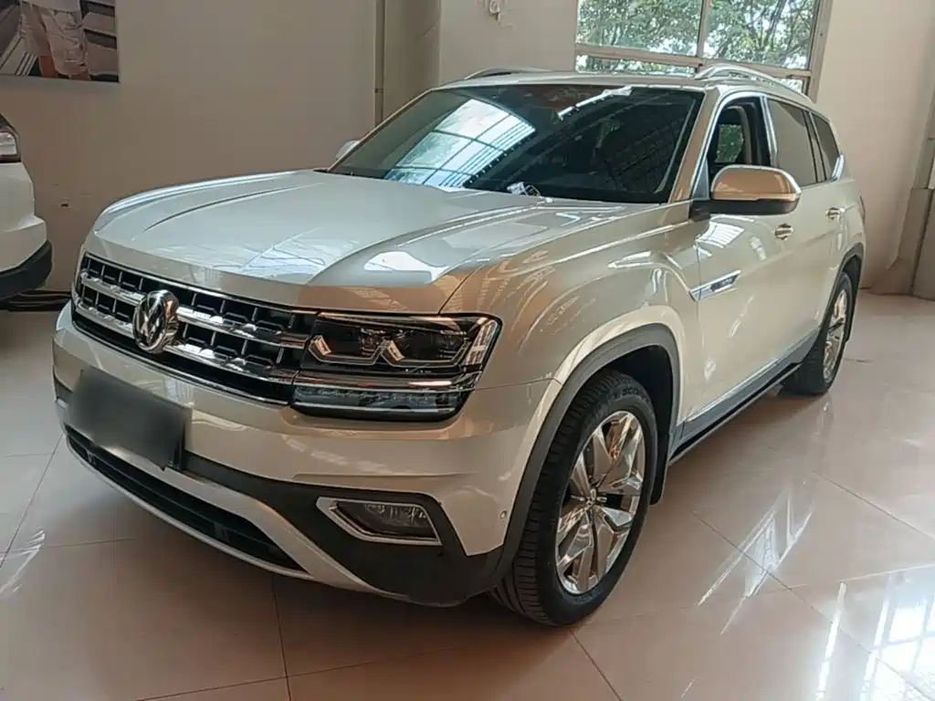 صورة 1 - Volkswagen Teramont