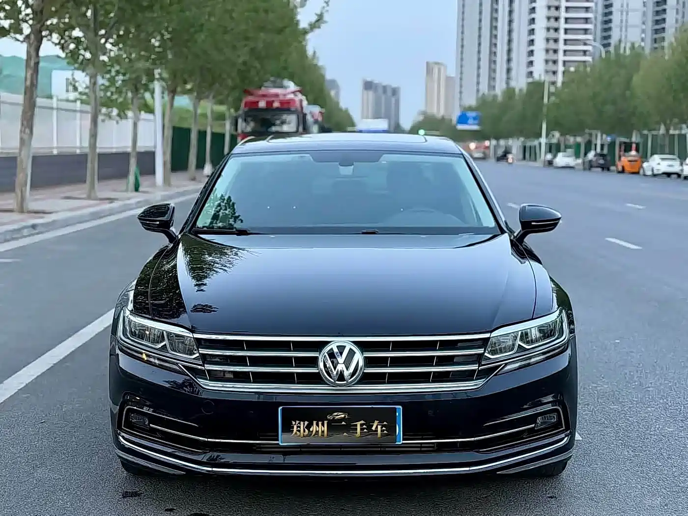 Volkswagen Phideon 2018 Facelift 380TSI FWD Business фото 2
