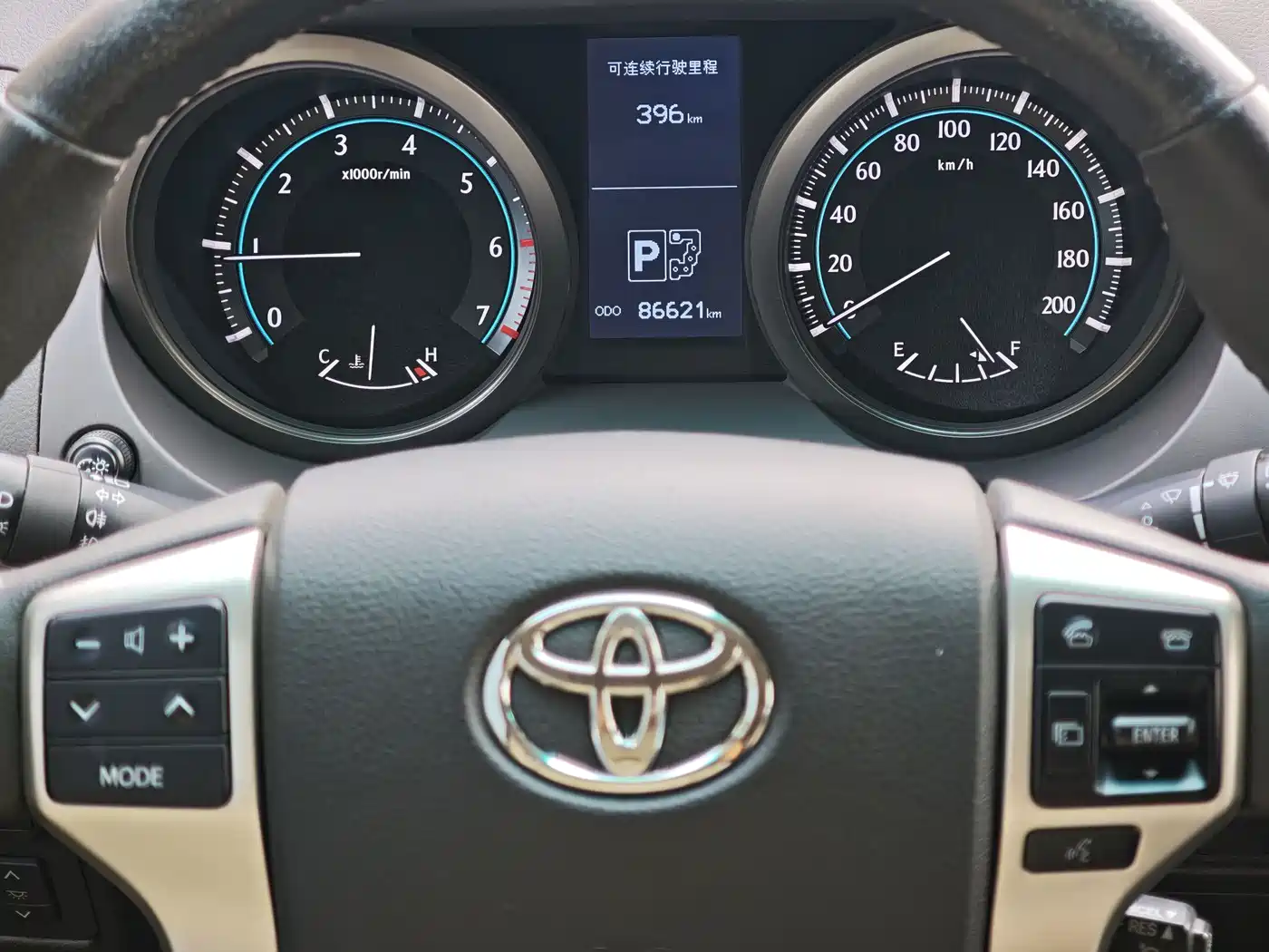Toyota Prado 2010 4.0L Automatic TX-L NAVI фото 20