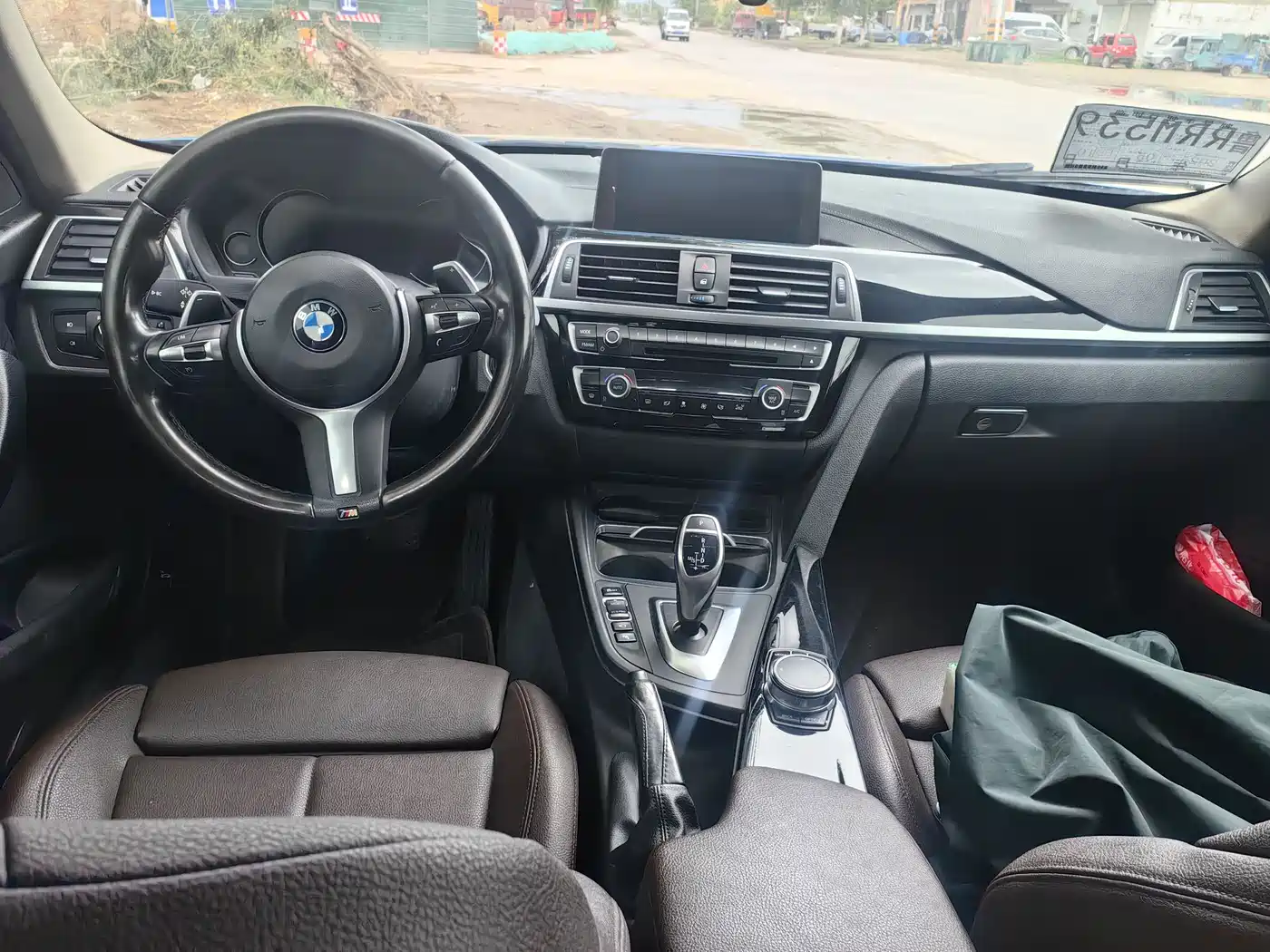 BMW 3 Series 2018 320Li Leading M Sport Package фото 6