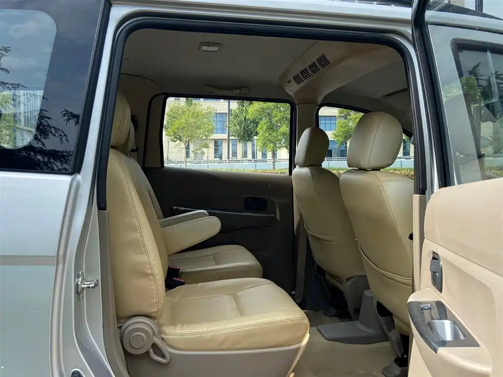 Wuling Motors Wuling Hongguang 2014 2014 1.5L Standard