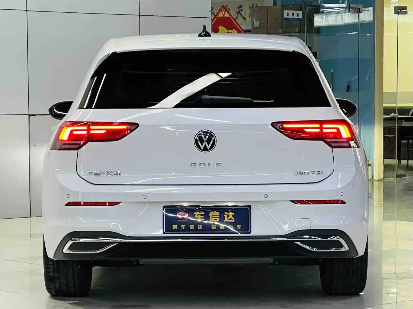 Volkswagen Golf 2023 Facelift 280TSI DSG Pro фото 4