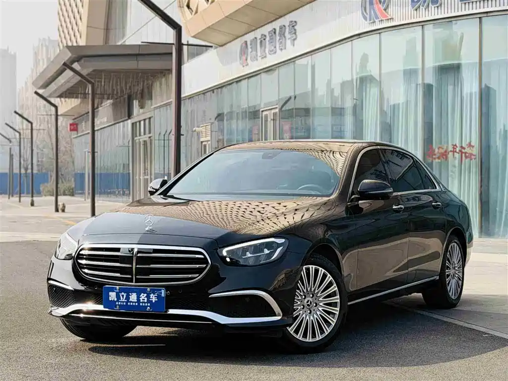  E CLASS
