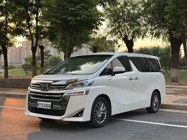 Toyota Vellfire 2020