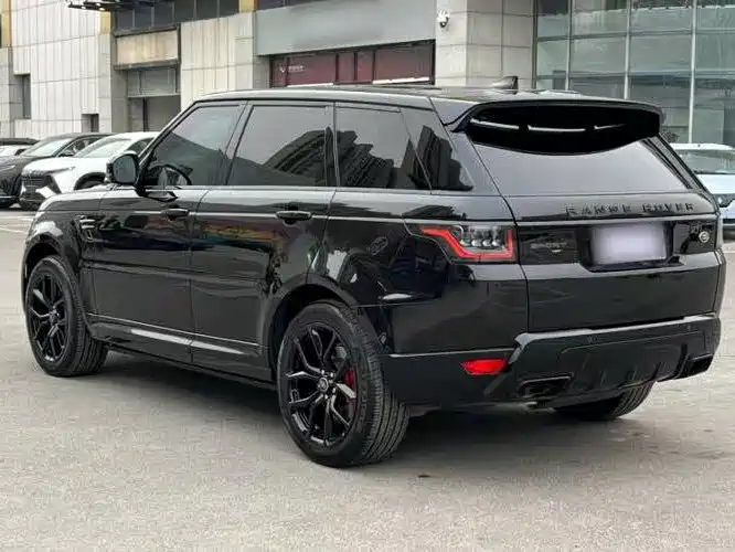 Land Rover Range Rover Sport 2015 3.0 SC V6 HSE фото 4