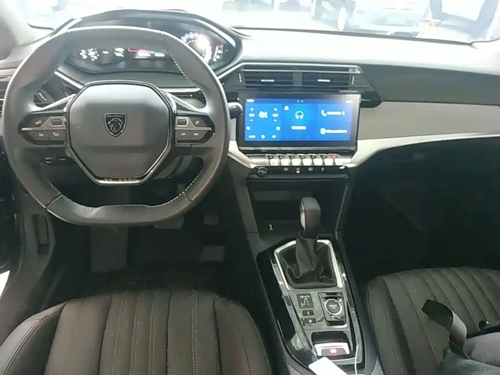 Peugeot 408 2024 2022 1.6T Progressive Edition