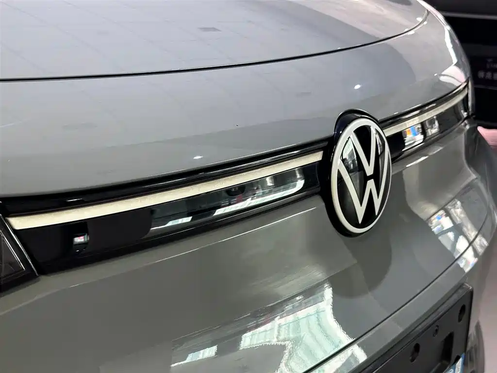 Volkswagen ID.4 CROZZ 2026 2025 Pure Enjoyment Edition