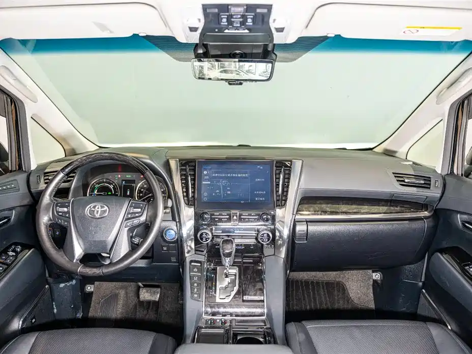Toyota Vellfire 2020 Twin Engine 2.5L HV Luxury Edition фото 11
