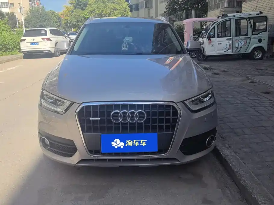 Фото 2 - Audi Q3