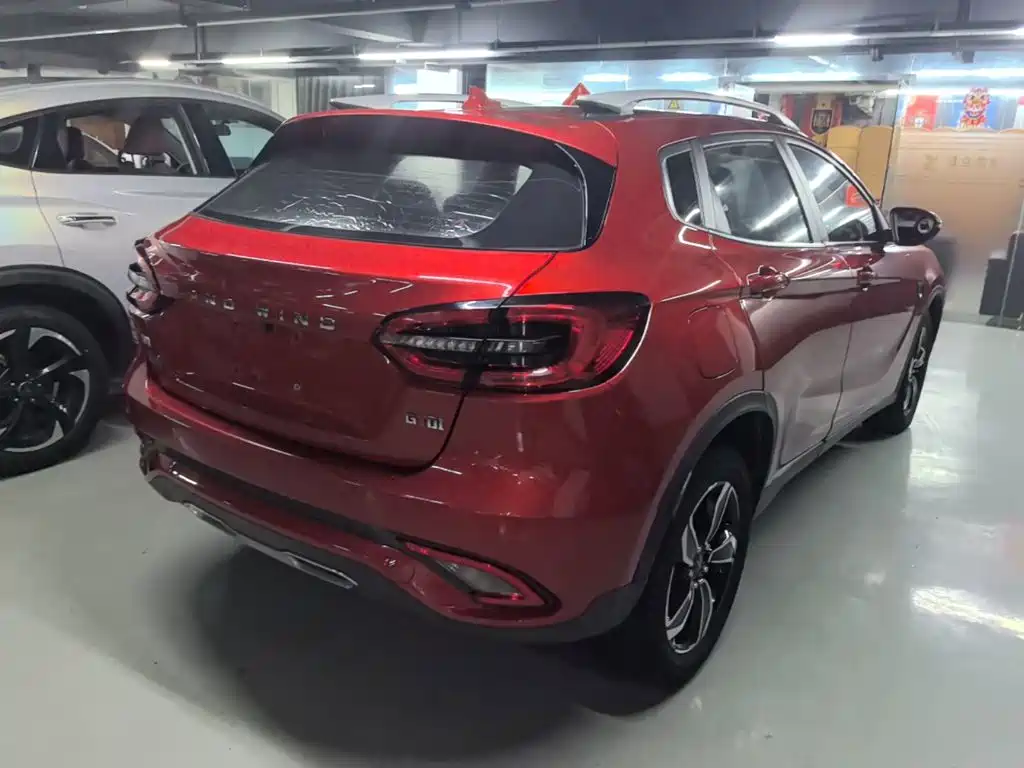 Landwind XIAOYAO 2018 2018 1.5GTDI CVT Panoramic Silver Edition