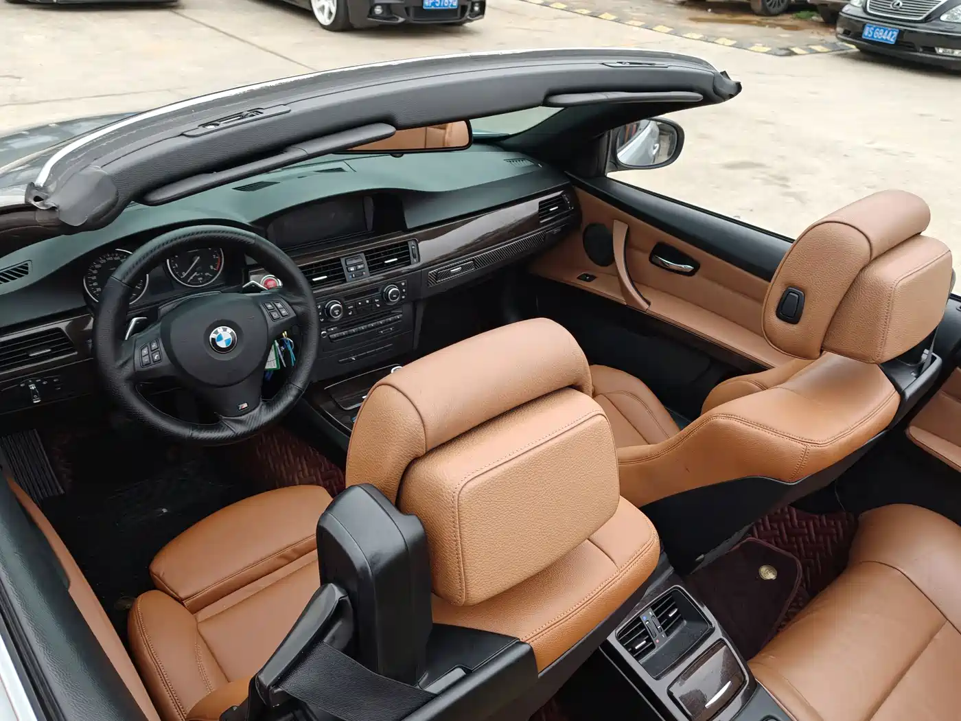 BMW 3 Series (Import) 2011 335i Convertible Coupe фото 17