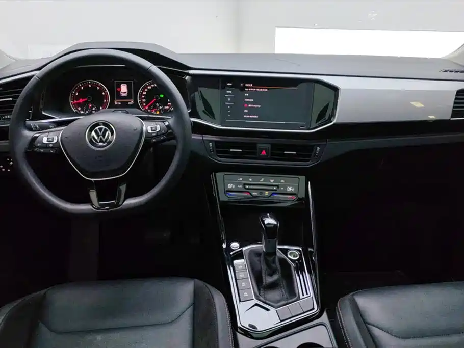 Volkswagen Tayron 2021 330TSI 2WD Luxury Smart Connect Edition фото 12
