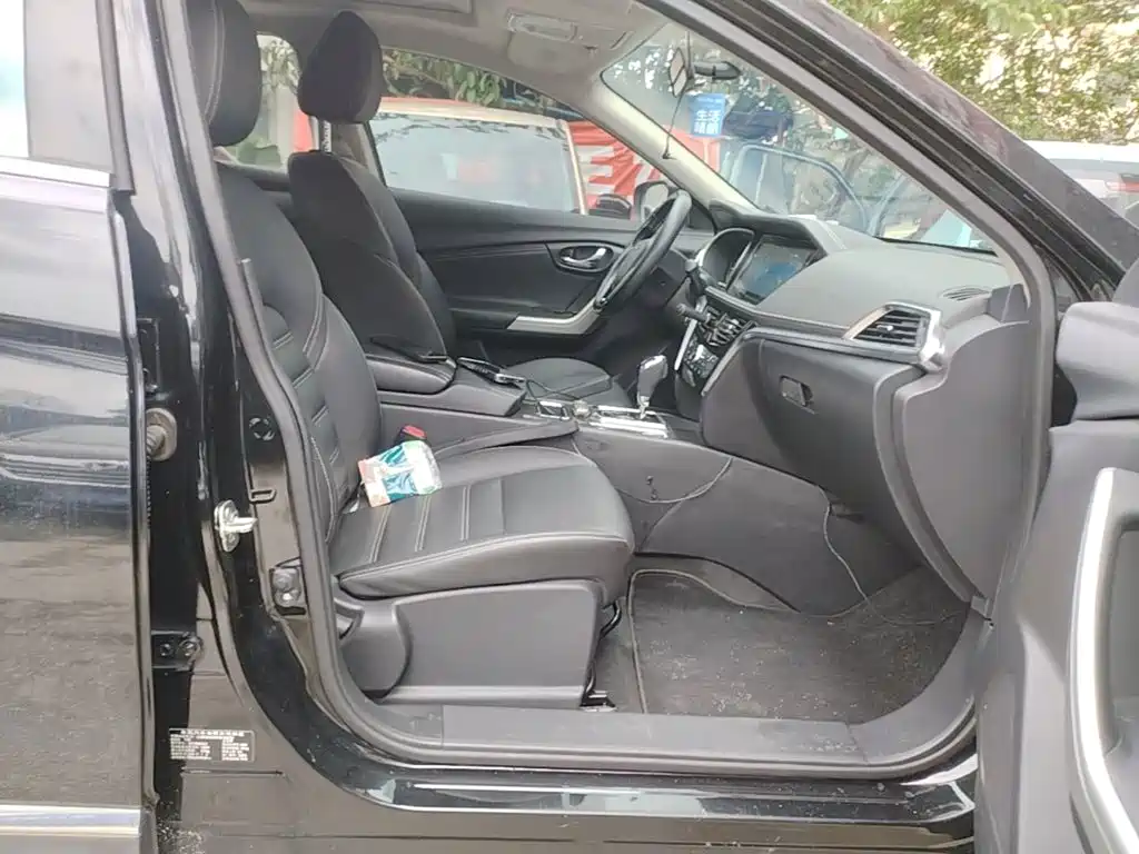 Venucia T90 2019 2018 2.0L CVT Smart Connection Intelligent Edition China V