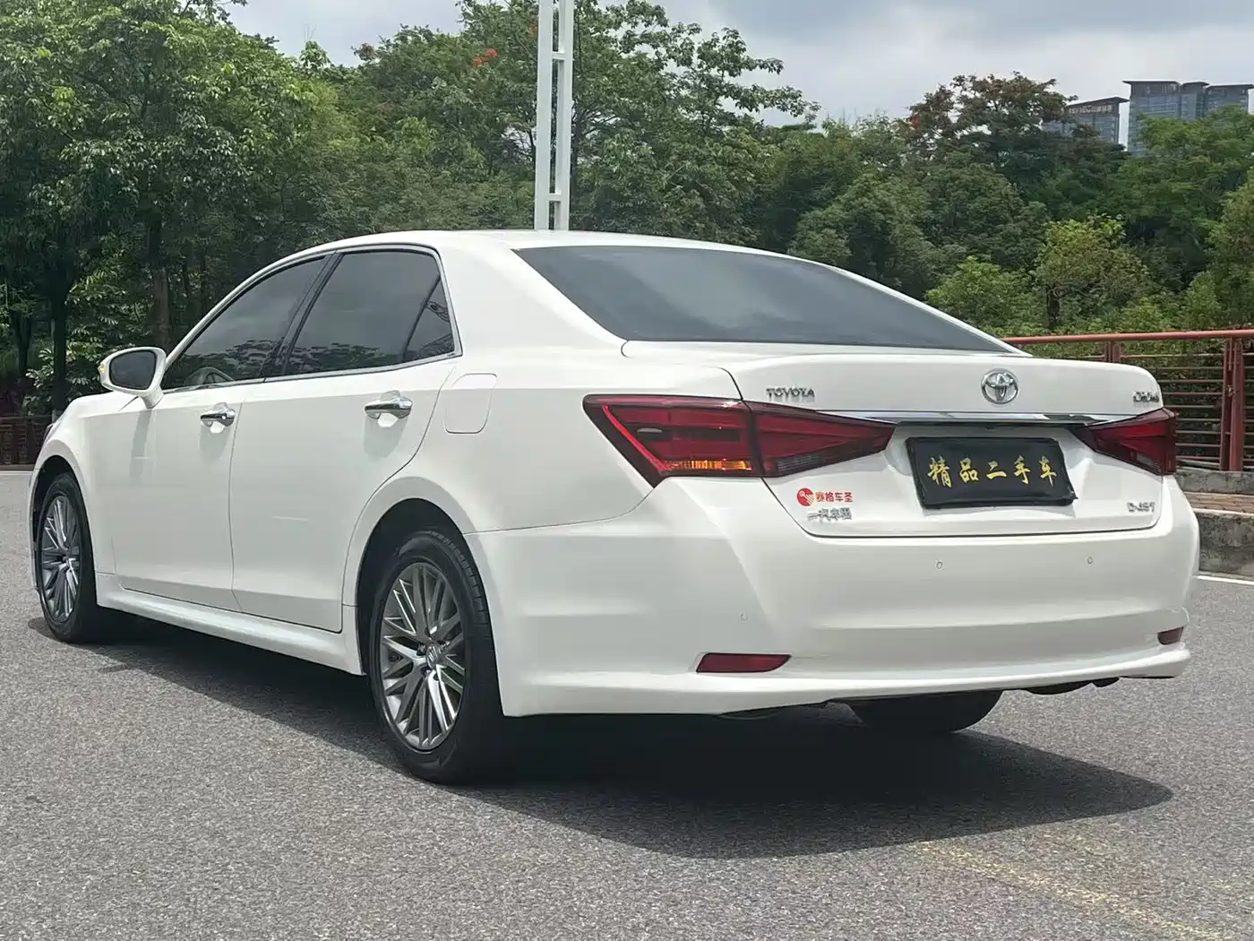 Toyota Crown 2017 2.0T Sport Edition фото 5