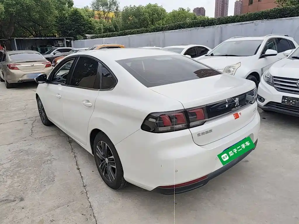 Фото 5 - Peugeot 308