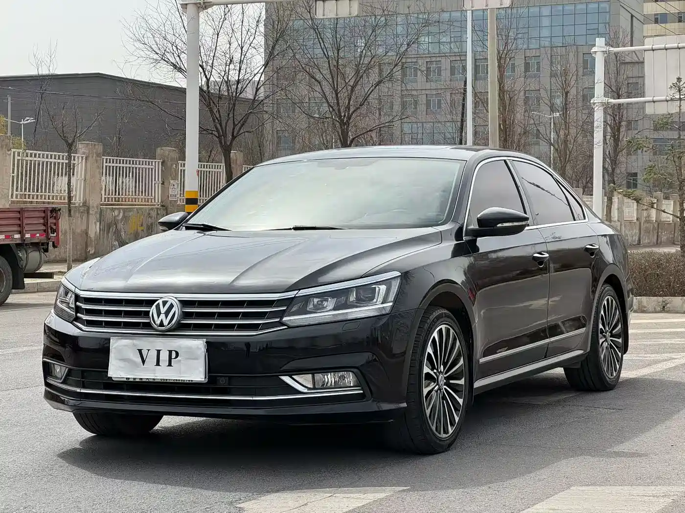 Volkswagen Passat 2017 330TSI DSG Luxury