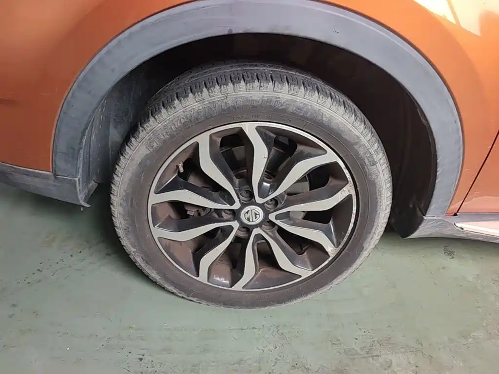 Фото 23 - MG Roewe RX5