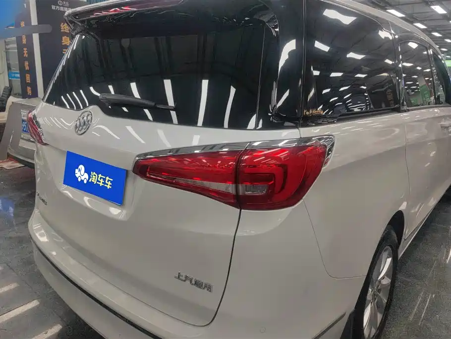 Buick GL8 2018 ES 28T Comfort Type China VI фото 3
