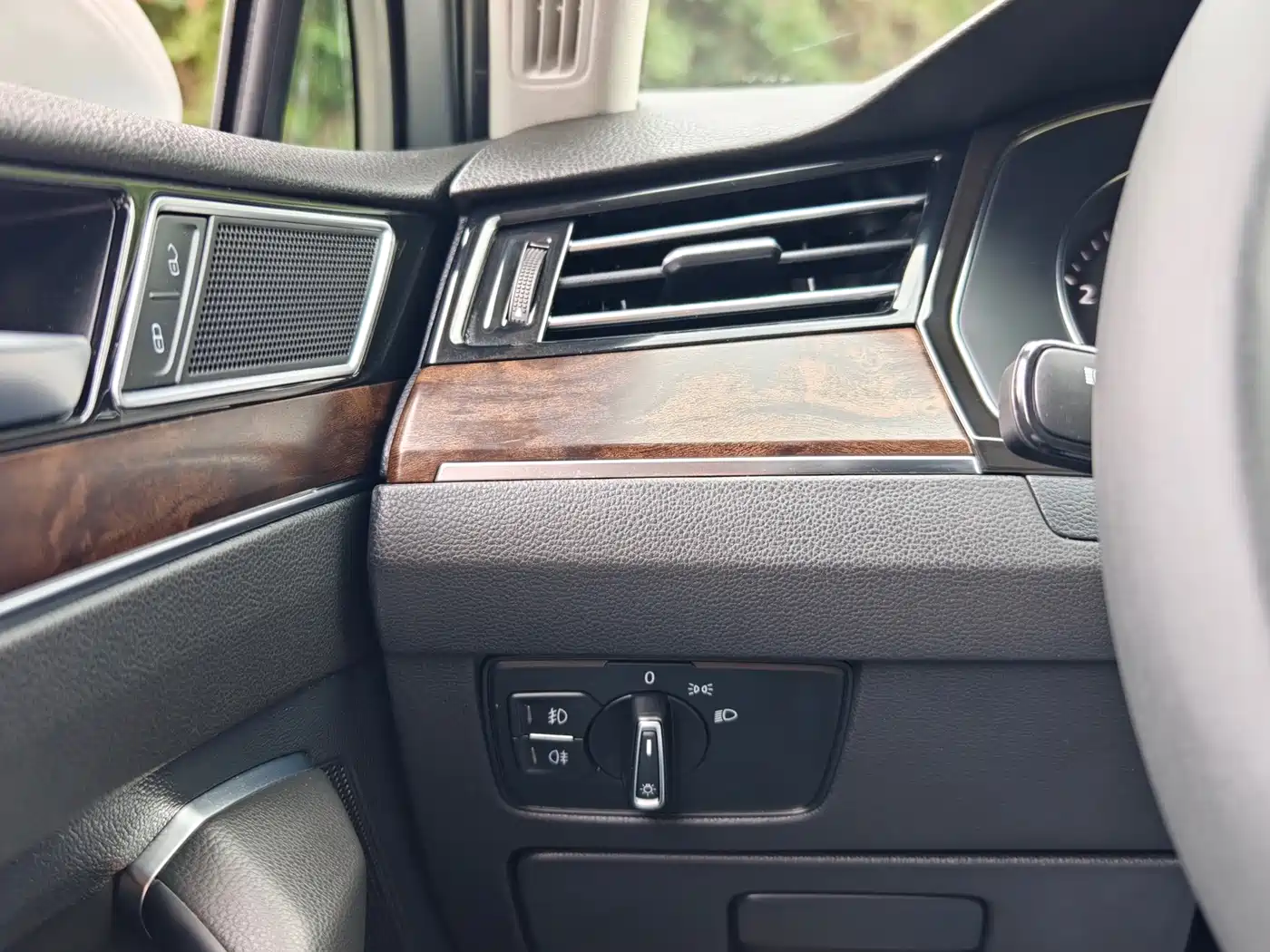 Volkswagen Magotan 2018 Facelift 330TSI DSG Luxury фото 32