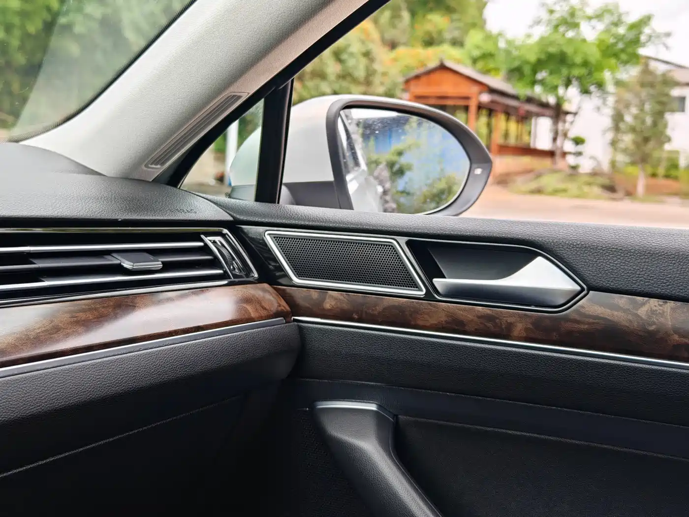 Volkswagen Magotan 2018 Facelift 330TSI DSG Luxury фото 30