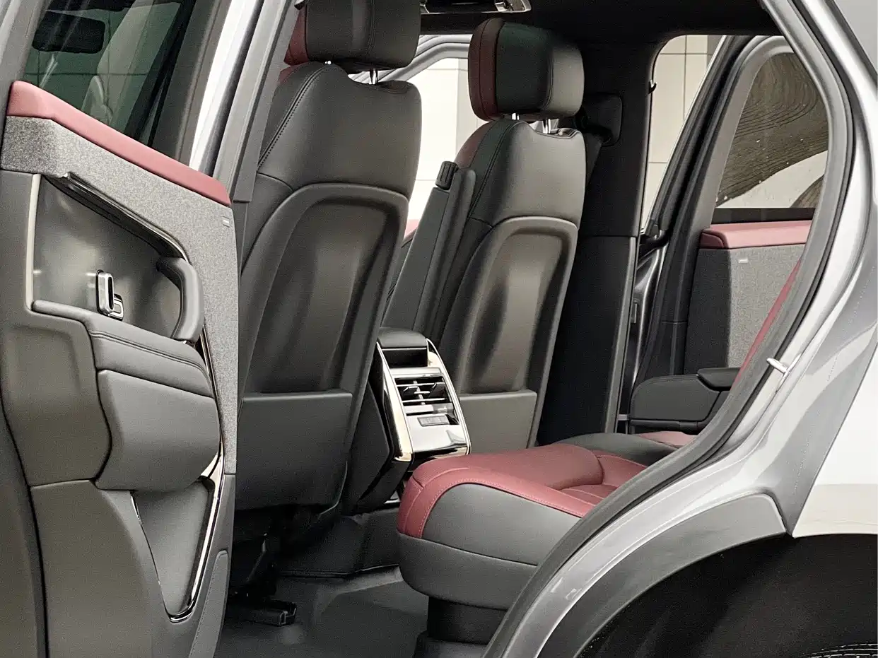 Land Rover Range Rover Sport 2025 400PS Dynamic SE фото 5
