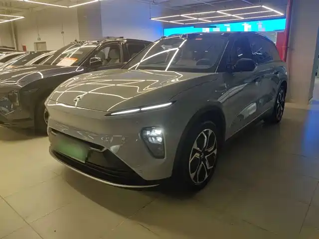 NIO ES8 2023 75kWh Executive Edition