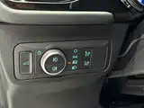 Photo 11 - Ford Escape