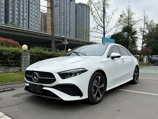 MERCEDES-BENZ A CLASS