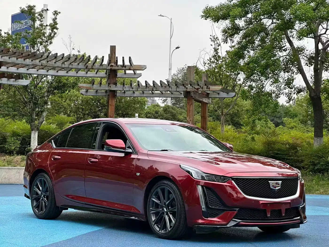 CADILLAC CT5