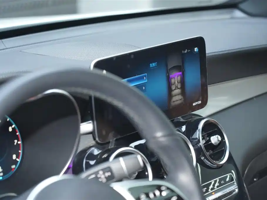 Mercedes-Benz GLC Coupe 2022 Facelift GLC 260 4MATIC Coupe SUV фото 14