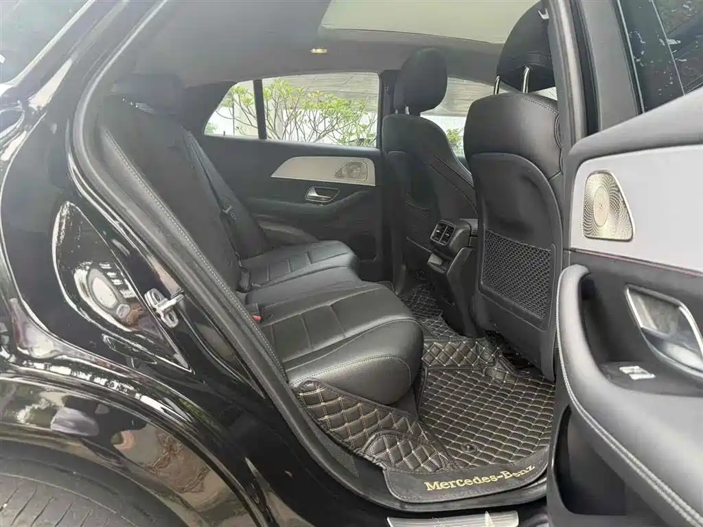 Mercedes-Benz GLE Coupe 2022 Facelift GLE 350 4MATIC Coupe SUV Fashion фото 6