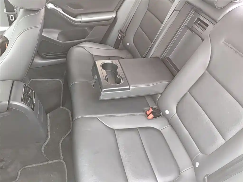 Volkswagen Sagitar 2018 280TSI DSG Comfort фото 17