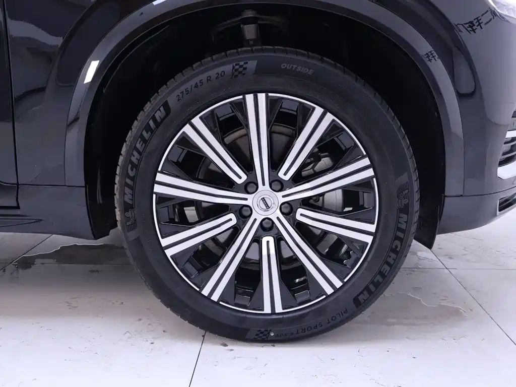 Volvo XC90 2024 2023 B6 Smart Comfort Luxury Edition 7-Seater