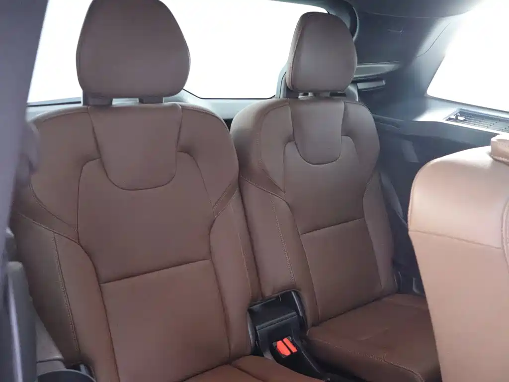 Volvo XC90 2024 2023 B6 Smart Comfort Luxury Edition 7-Seater