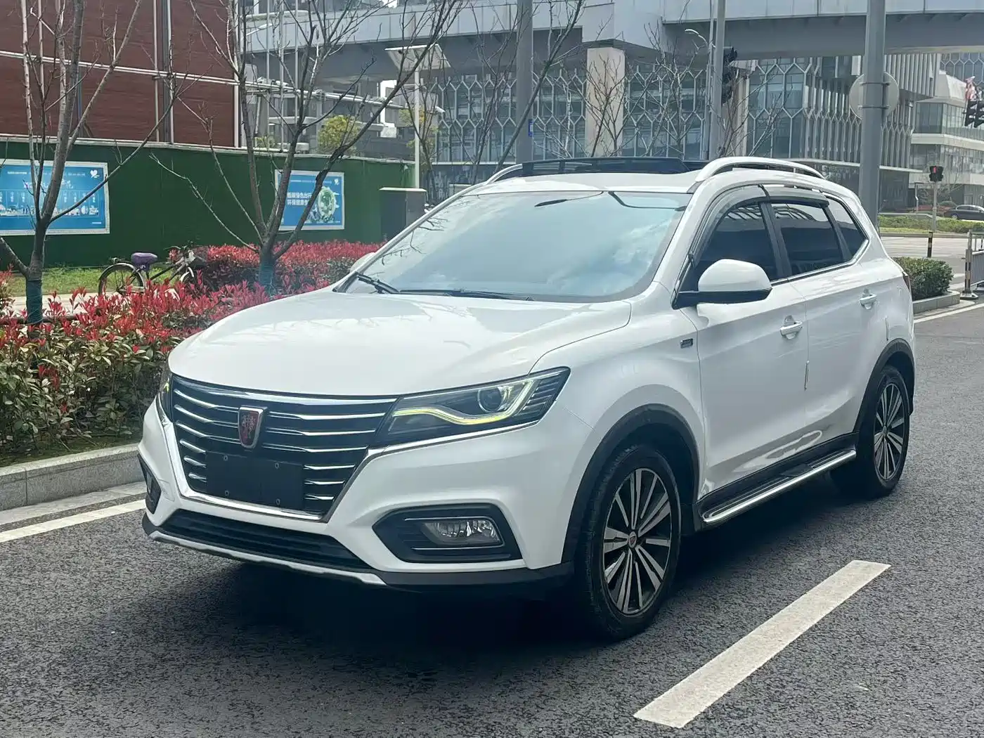 ROEWE RX5
