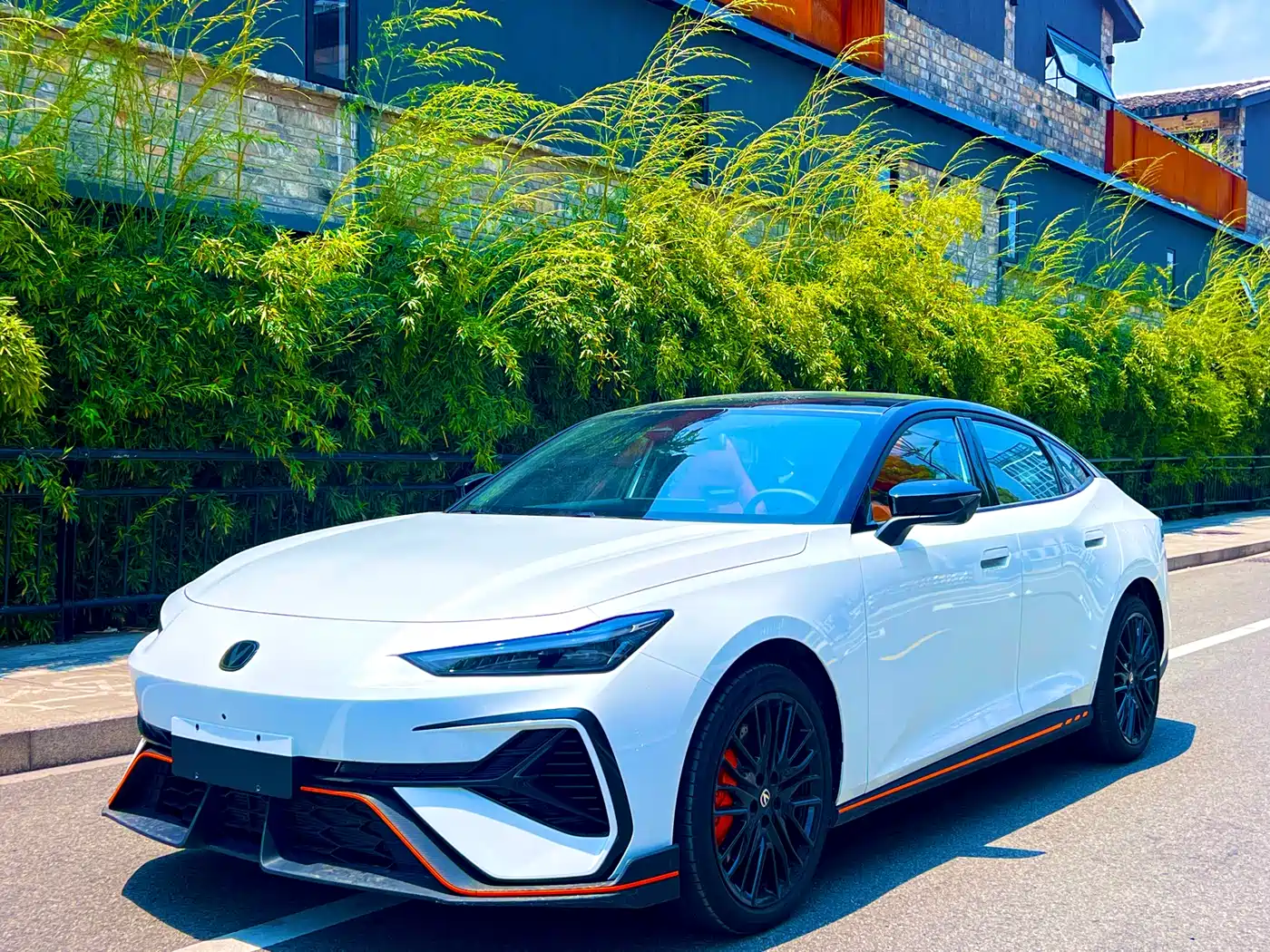 CHANGAN UNI-V