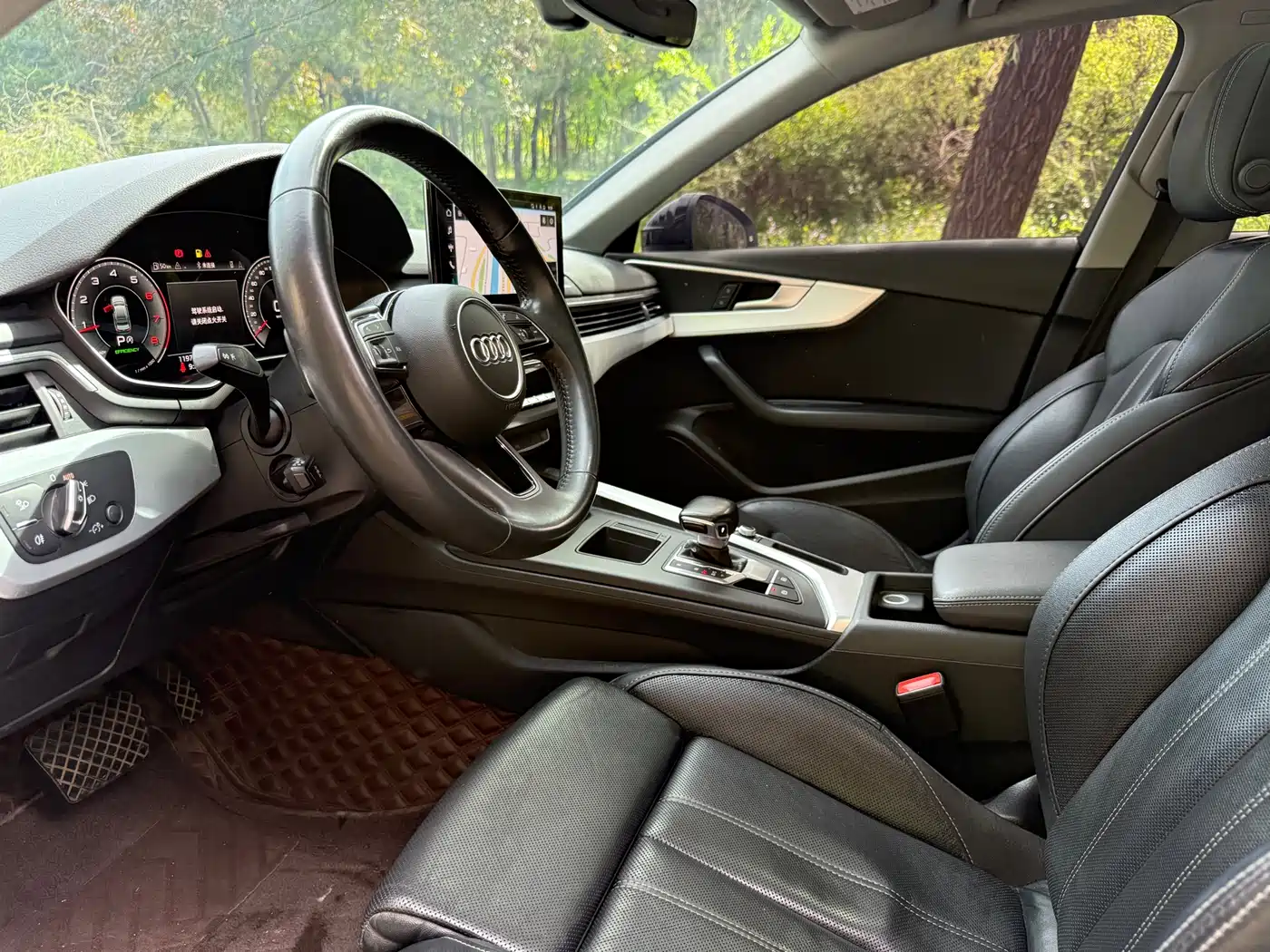 Audi A4L 2020 40 TFSI quattro Luxury Dynamic фото 9