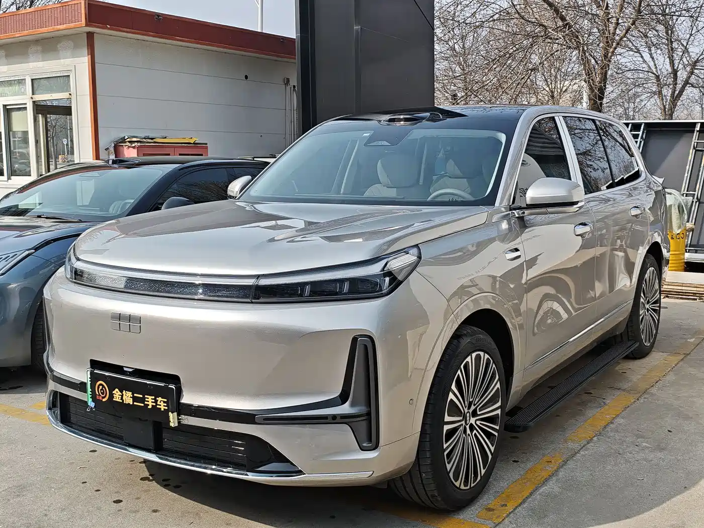 Geely Galaxy Galaxy M9 2025 Base Model