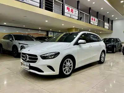 Mercedes-Benz B