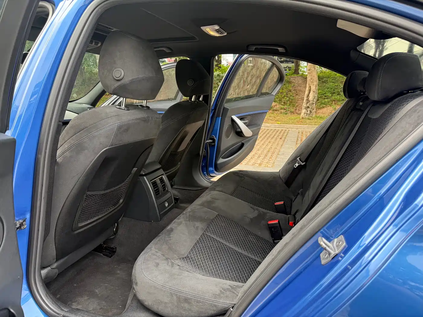 BMW 3 Series 2018 320i M Sport Package фото 5