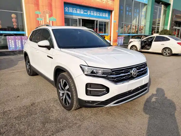 Volkswagen Tayron 2019 330TSI 4WD Luxury China VI фото 3