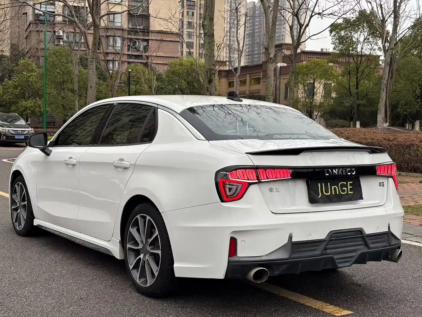 Lynk & Co 03 2018 1.5TD DCT Sport (China V) фото 7