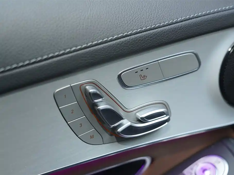 Mercedes-Benz GLC Coupe 2022 Facelift GLC 260 4MATIC Coupe SUV фото 10