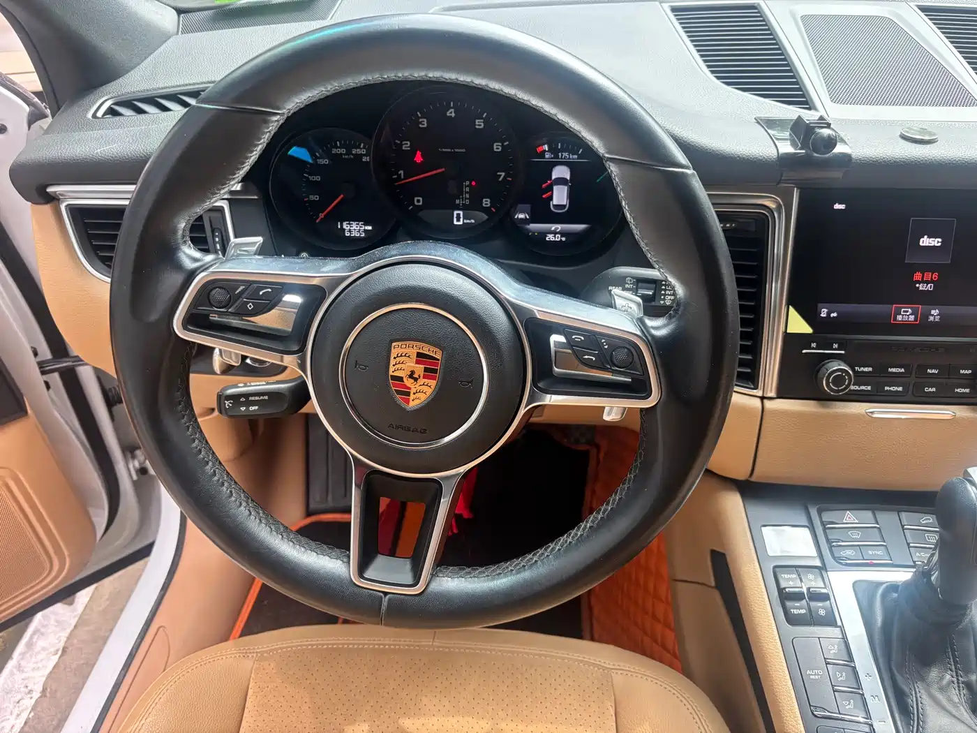 Porsche Macan 2017 Macan 2.0T фото 8