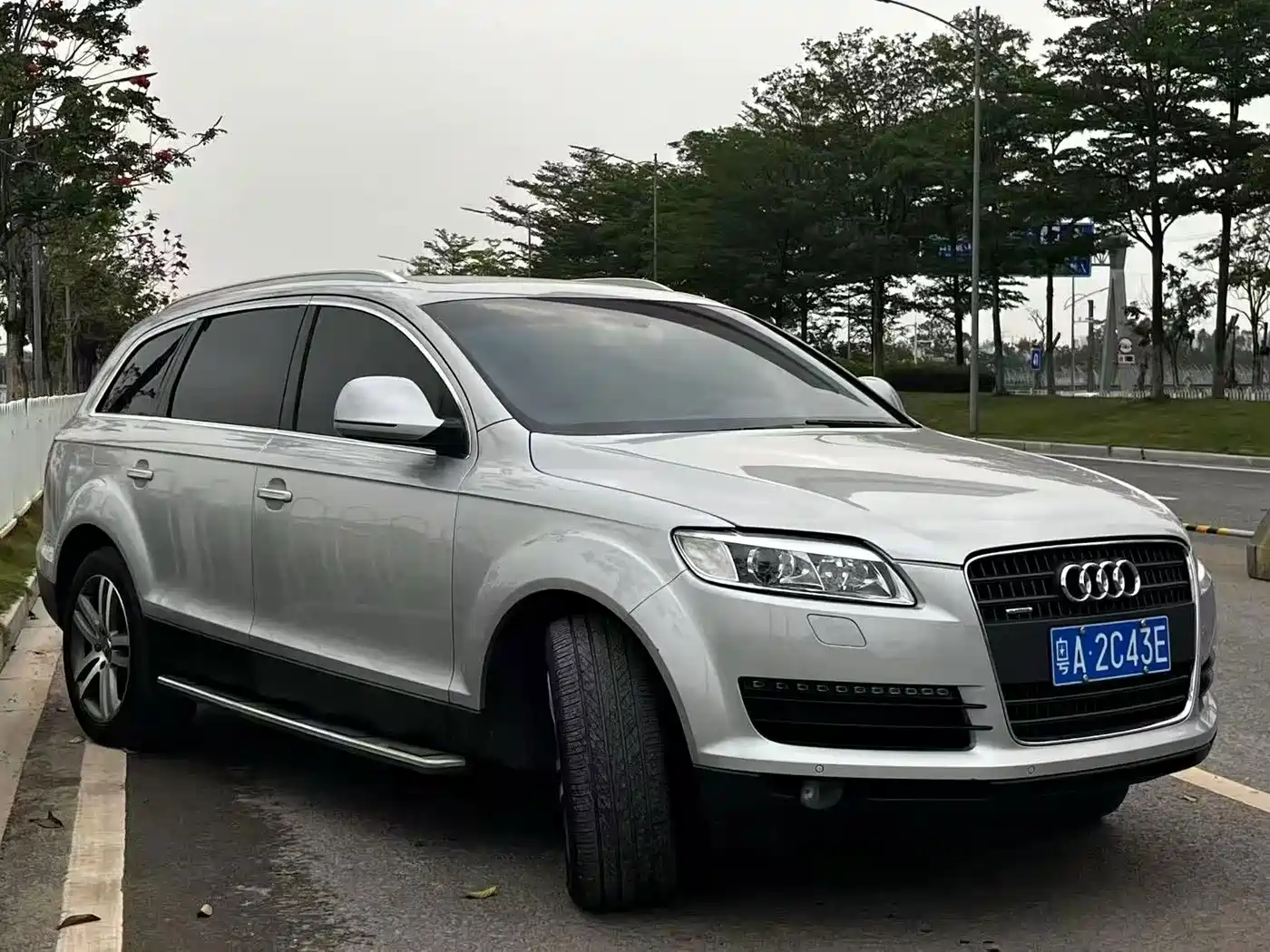 Audi Q7 2009 2007 4.2 FSI quattro Luxury