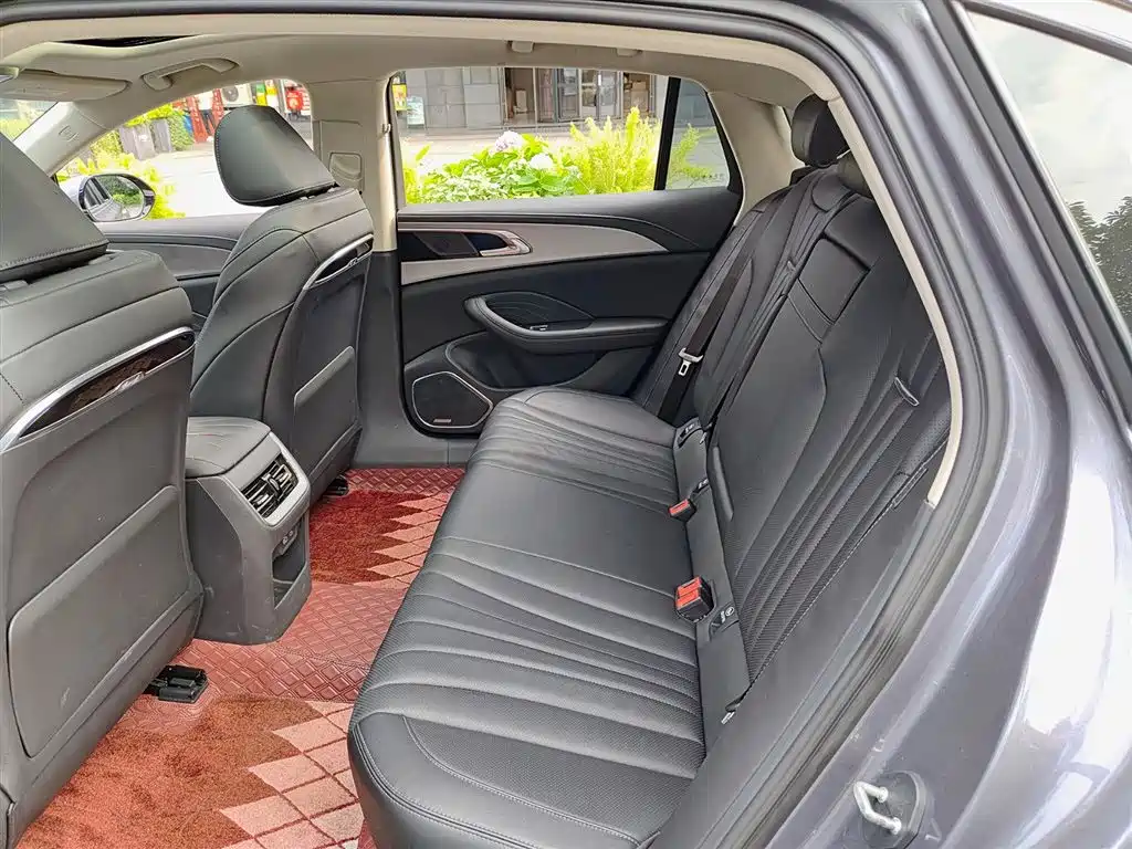Hongqi H5 2023 2.0T Auto Smart Connect Flag Enjoy фото 8
