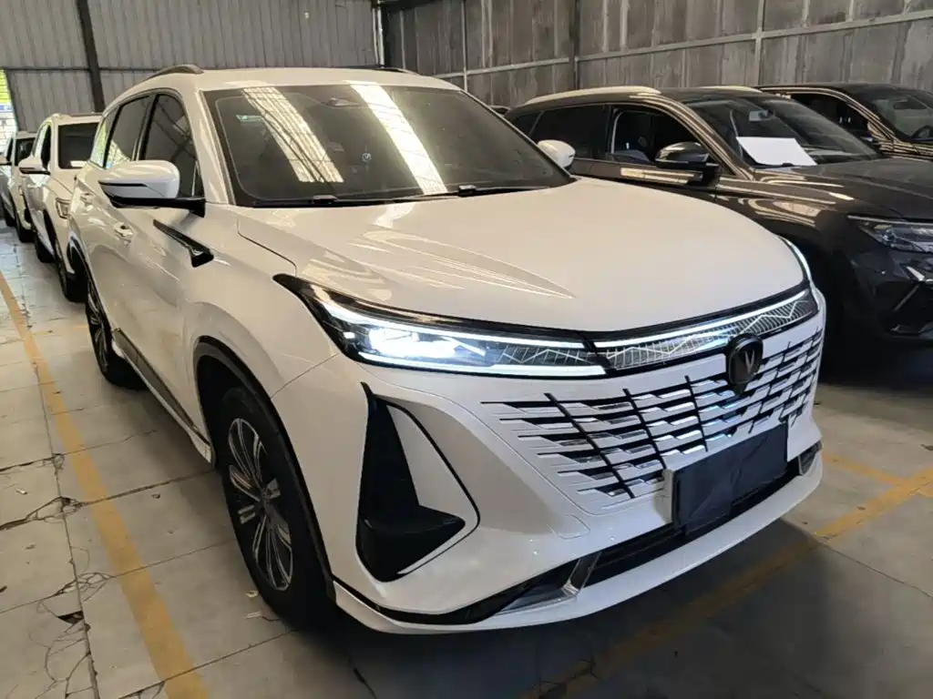 Фото 4 - Changan CS75 PLUS