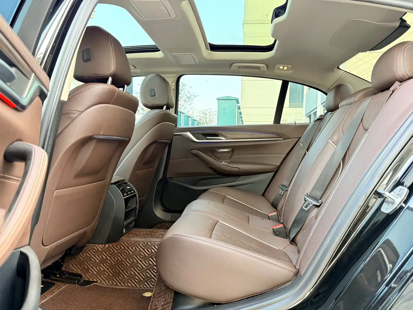 BMW 5 Series 2021 530Li Leading Luxury Package фото 5
