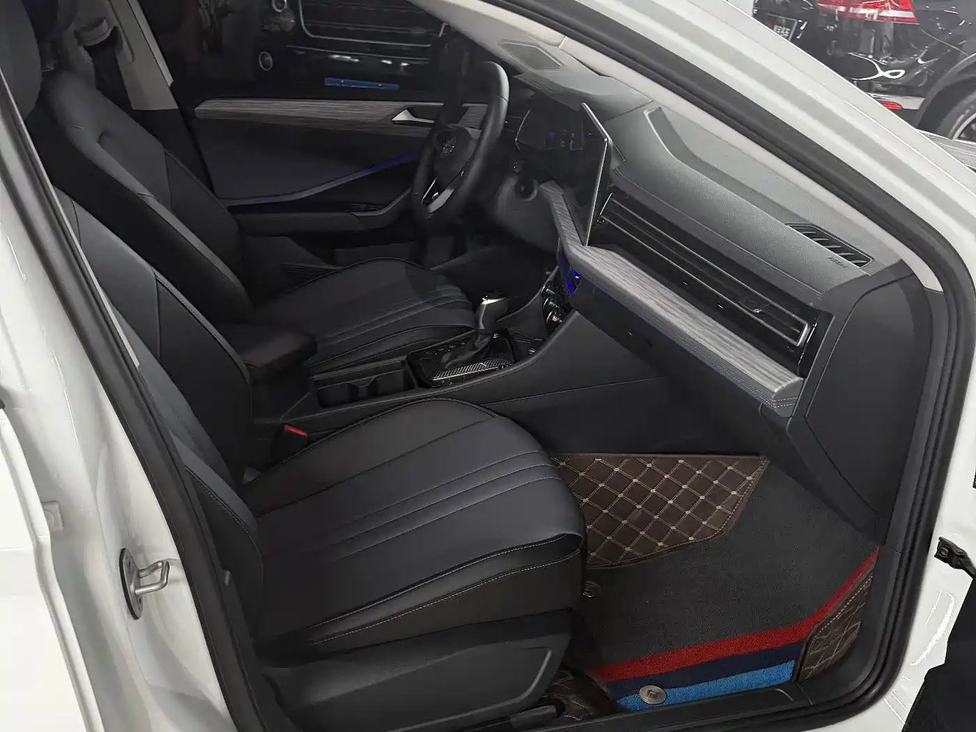 Volkswagen Sagitar 2026 2026 Model 30 Million Special Selection 300TSI DSG Surpass Edition