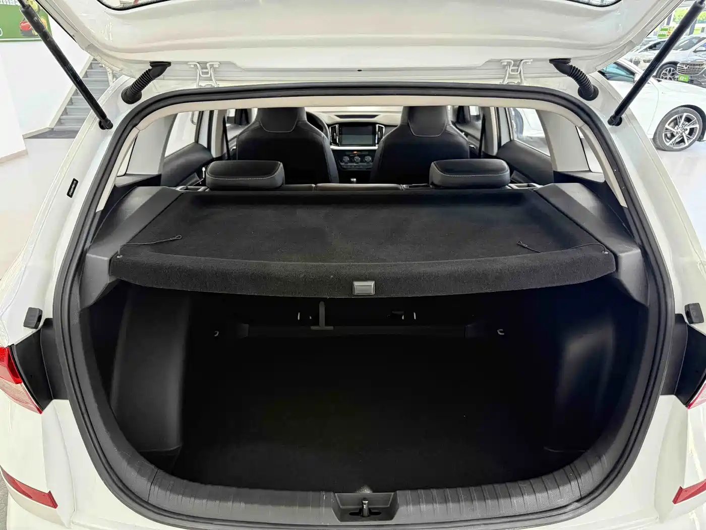 Škoda Kamiq 2023 Facelift 1.5L Auto Comfort Edition фото 17
